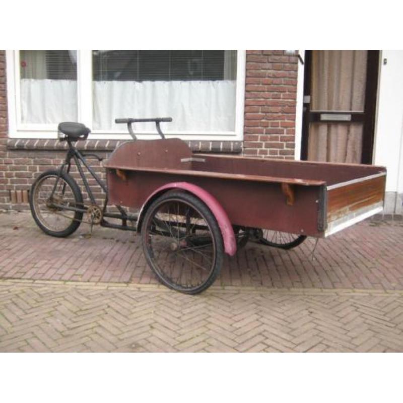 Antieke bakfiets