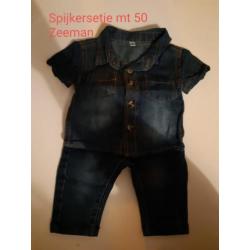 Babykleding mt 50