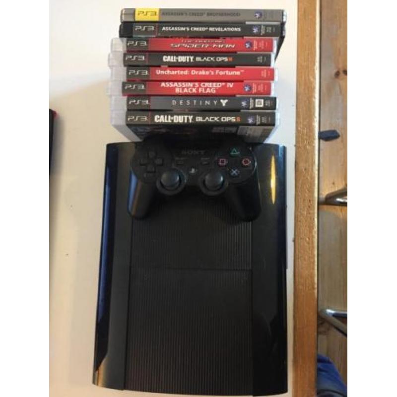 PS3 Super Slim met 500 GB geheugen, 8 games en 1 controller