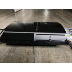 Playstation 3: veel spellen + 3 controllers