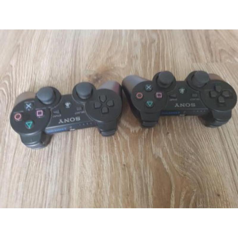 Ps3 met 2 controllers