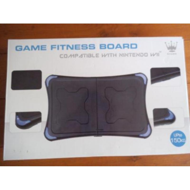 Wii My Fitness Coach met balance board en fitnessmat.